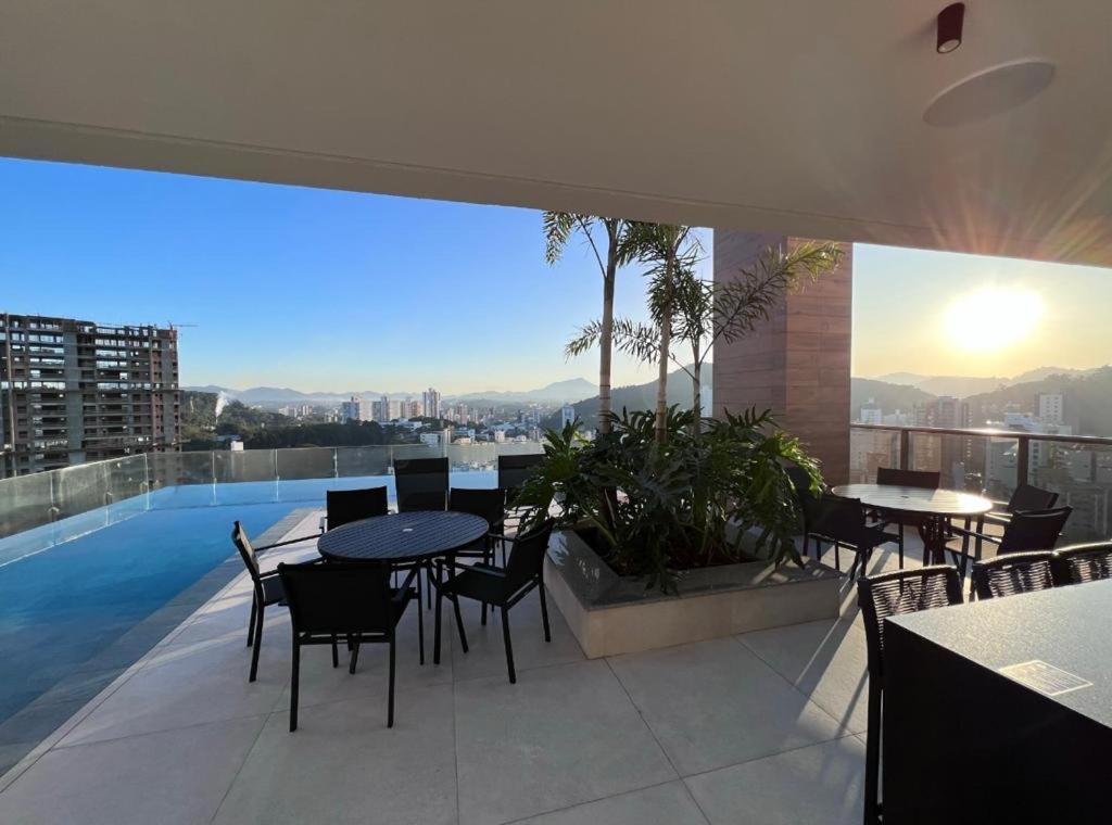 Ap Com Piscina No Rooftop, Academia, Wi-fi, Cozinha Completa, Ar Condicionado E Garagem Privativa A 900m Da Germanica Apartment *